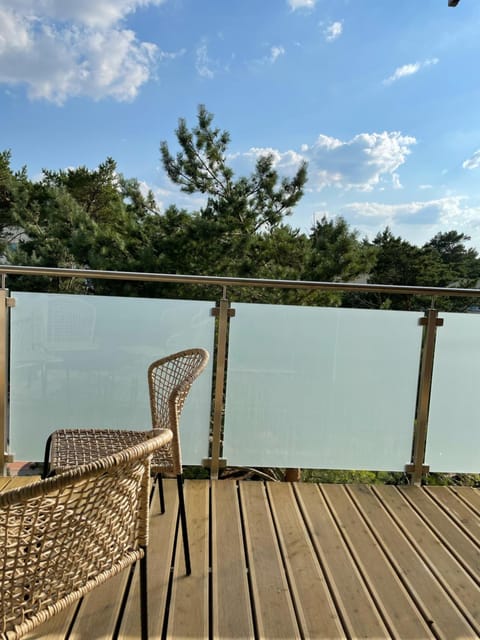 Wood Wave Apartment in Pomeranian Voivodeship