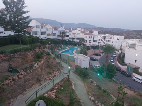 Bird's eye view, Swimming pool