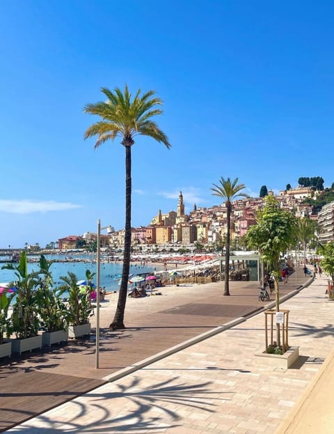Super Menton Bord Mer Apartment in Menton