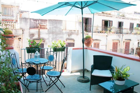 Day, Balcony/Terrace