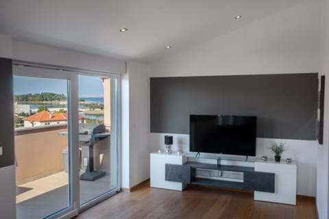 Balcony/Terrace, Living room