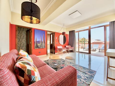 Balcony/Terrace, Living room, Lounge or bar, Photo of the whole room, Seating area