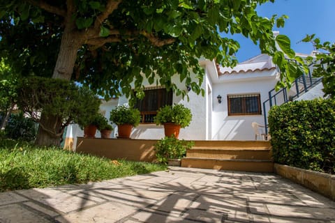 Property building, Balcony/Terrace