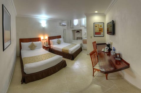 Photo of the whole room, On site