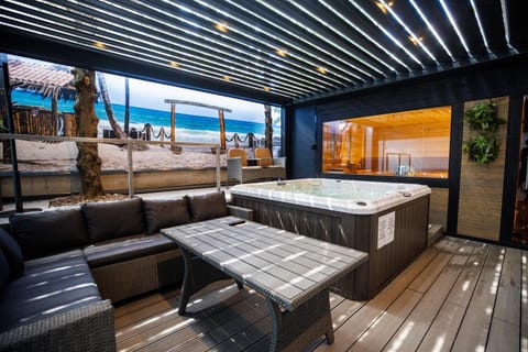 Hot Tub, Spa and wellness centre/facilities