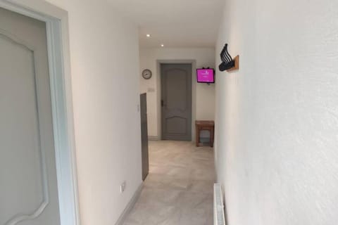 Luxury 'Cois Abhainn' Self Catering Apartment Apartment in County Sligo