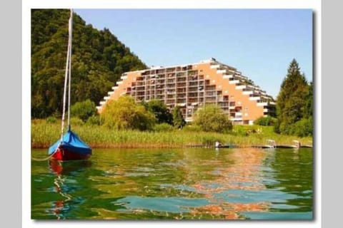 Seewohnung Ossiachersee atemberaubendes Panorama Apartment in Villach