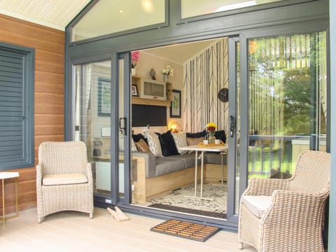 Jacob's Meadow Pod 2 House in Wales