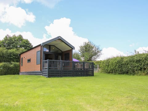 Jacob's Meadow Pod 2 House in Wales