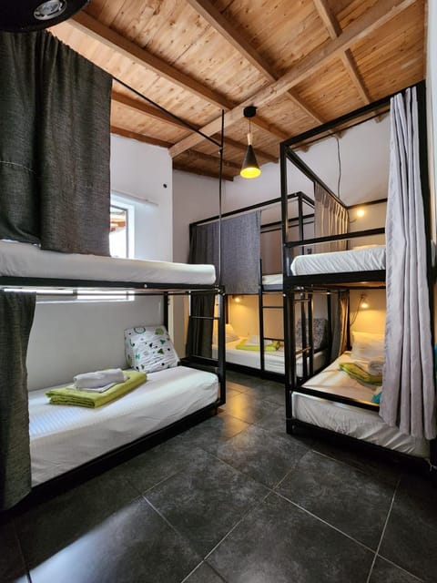 Bed, Photo of the whole room, Bedroom, bunk bed