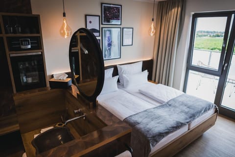 Bed, Photo of the whole room