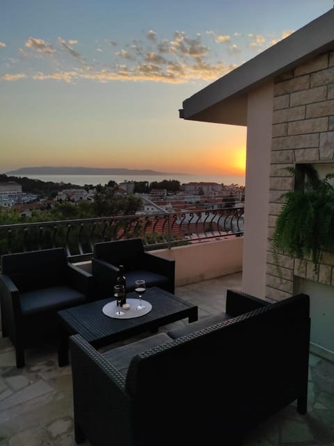 Balcony/Terrace, Sea view, Sunrise