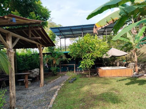 Facade/entrance, Garden