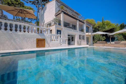 Villa Garoupe cap d'Antibes Villa in Antibes