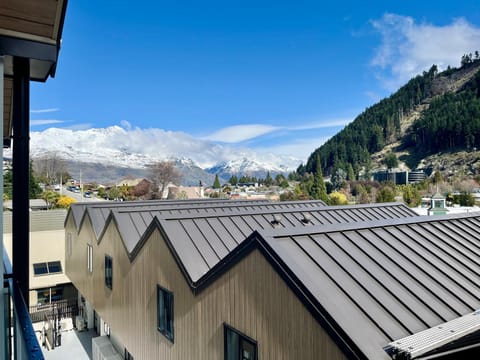 Winter, View (from property/room), Balcony/Terrace, Mountain view
