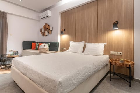 Living room, Photo of the whole room, Bedroom