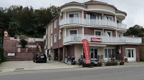 Apartmani Tika Apartment in Serbia