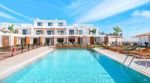 Property building, Pool view, Swimming pool