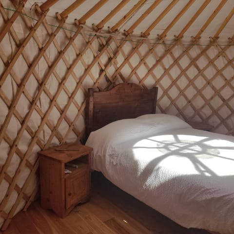 Glamping la Cascina d'Orleans Luxury tent in Aosta Valley, Italy