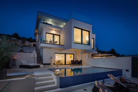 Property building, Sunset