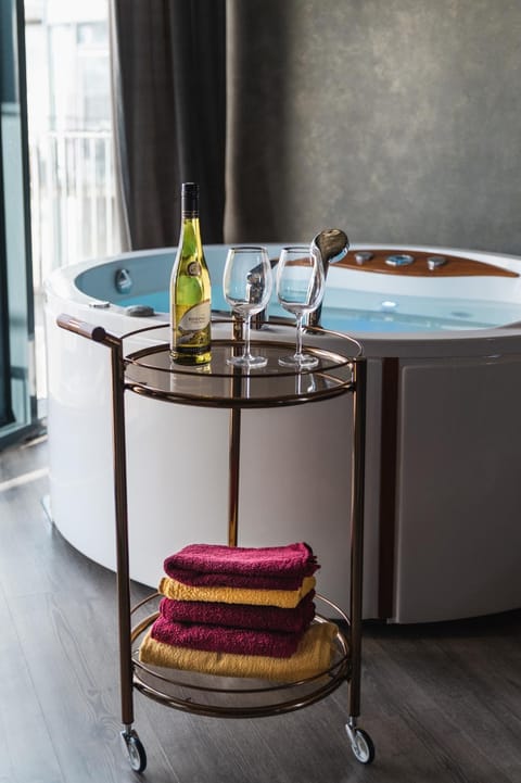 Exclusive Jacuzzi Apartaments Klaipėda Apartment in Klaipėda