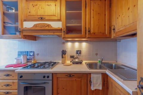 CHALET PONTAL 6 - Relax e vista sulle montagne - COUR 0143 Apartment in Courmayeur