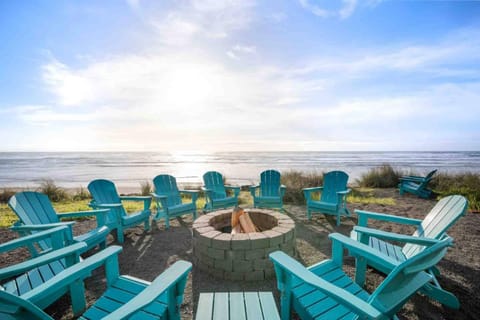 The Sandmark House in Rockaway Beach