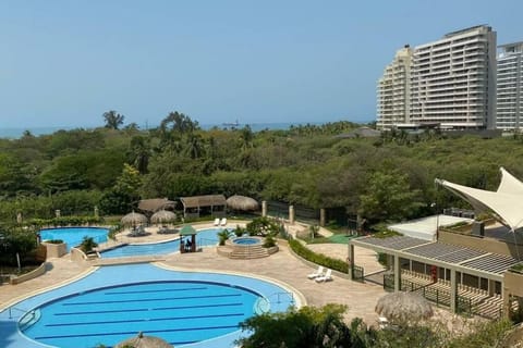 Pool view, Swimming pool