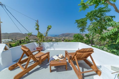 View (from property/room), Balcony/Terrace