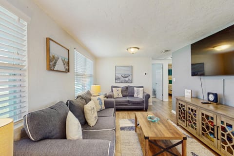 Pinellas Park Cottage House in Pinellas Park