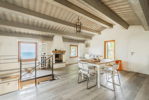 Sound of Silence, Terre Marine House in Cinque Terre