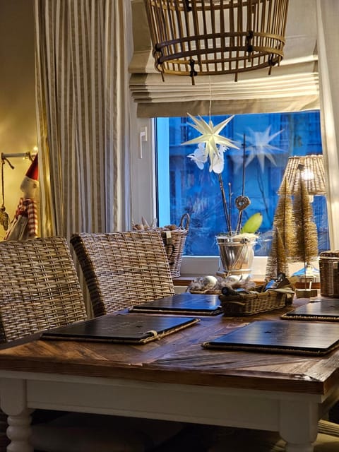 Beach House Old Apartment in Miedzyzdroje