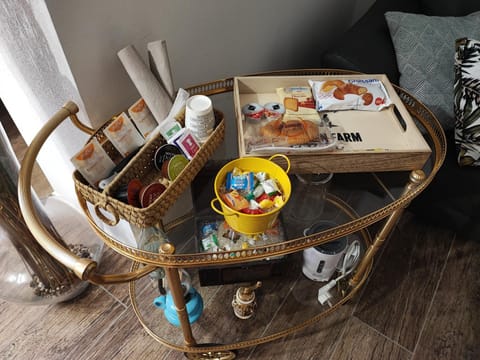 Coffee/tea facilities