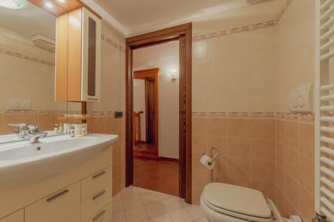 CHALET PONTAL 7 - Relax e vista sulle montagne - COUR 0144 Apartment in Courmayeur