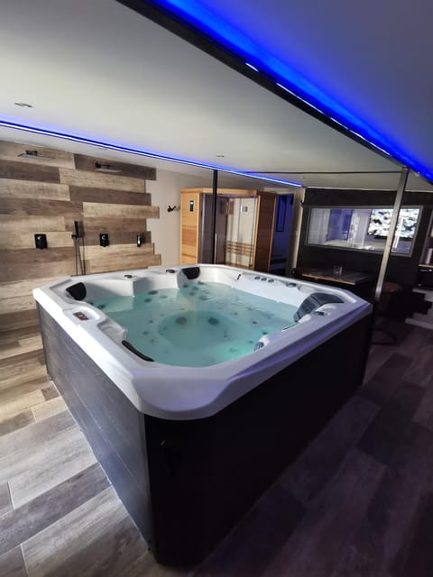 Sauna, Spa and wellness centre/facilities