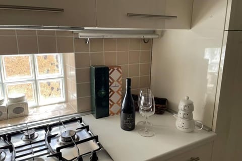 Coffee/tea facilities, Kitchen or kitchenette, Drinks, Alcoholic drinks