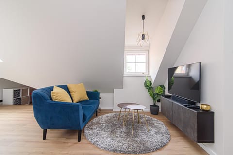TV and multimedia, Living room