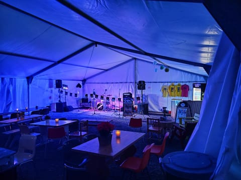 Living room, Internal: Not applicable to any particular room