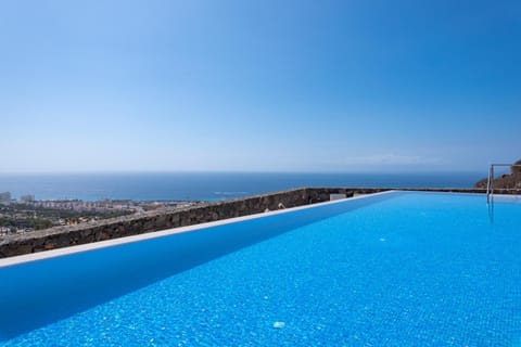 Sea view, Swimming pool