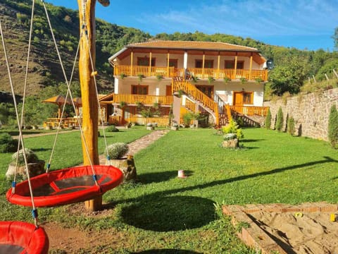 Kuca Stojanovica Topli Do Apartment in Serbia