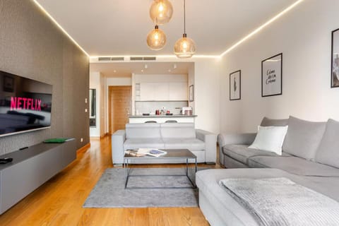 TV and multimedia, Seating area