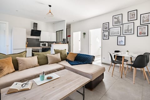 Superbe appartement cosy avec terrasse Apartment in Saint-Étienne