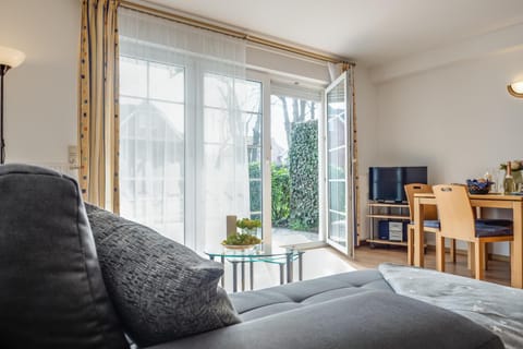 Birkenstraße 6 Haus I Whg 2 Apartment in Zingst