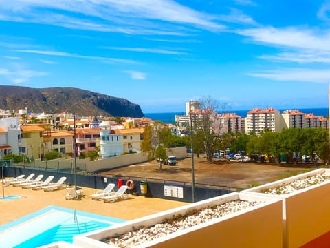 City view, Pool view, Sea view