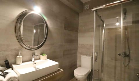 Enjoy Meteora Three Apartment in Kalabaka