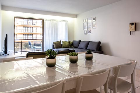 Alexandra 110 Apartment in De Panne