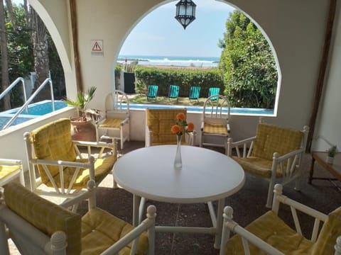 Balcony/Terrace, Dining area, Garden view, Sea view
