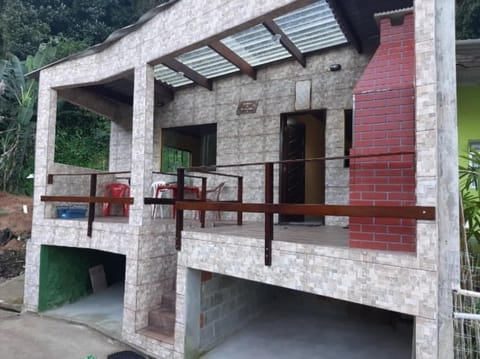 Márcio Turismar Hospedagem & Passeios Náuticos- Angra dos Reis-RJ House in Angra dos Reis