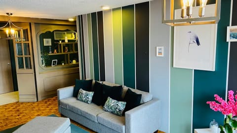 Communal lounge/ TV room, Living room