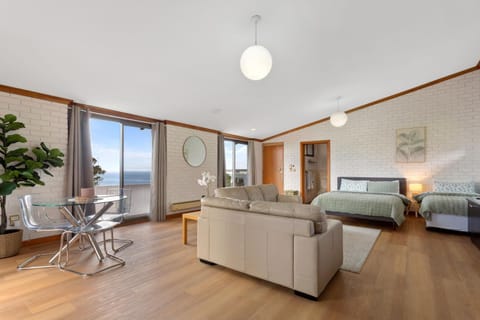 Living room, Dining area, Sea view, Sea view